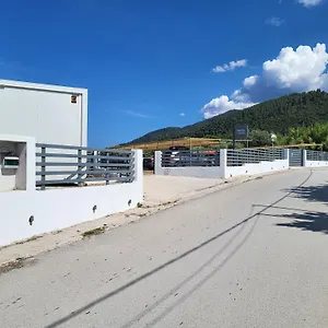 Vourvourou Hotel Hotel